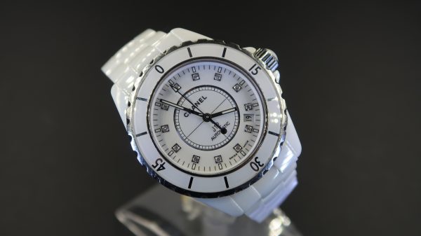 Chanel J12 Ceramic H1629 (Pre-Owned Rolex Watch) CN-005