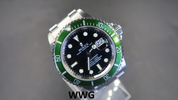 Rolex Submariner Date 16610LV "Kermit" With Chapter Ring(Pre Owned Rolex Watch)RL-582